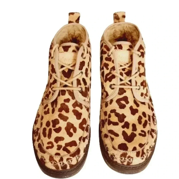 Earth Elements Women's Arrowhead Leather Leopard Bootie - Picture 1 of 9